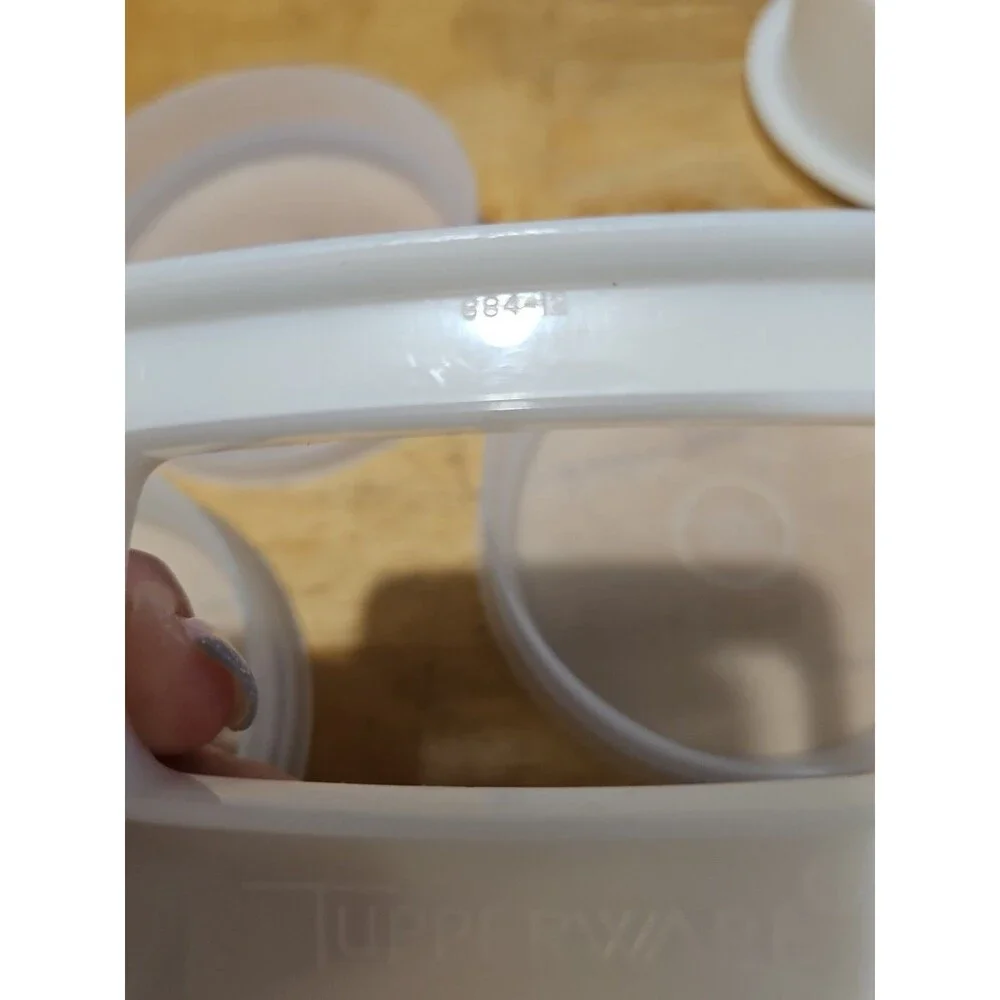 Set of 4 Vintage Tupperware Hamburger Keepers #882 W/ Lid, Press & Slider Press
